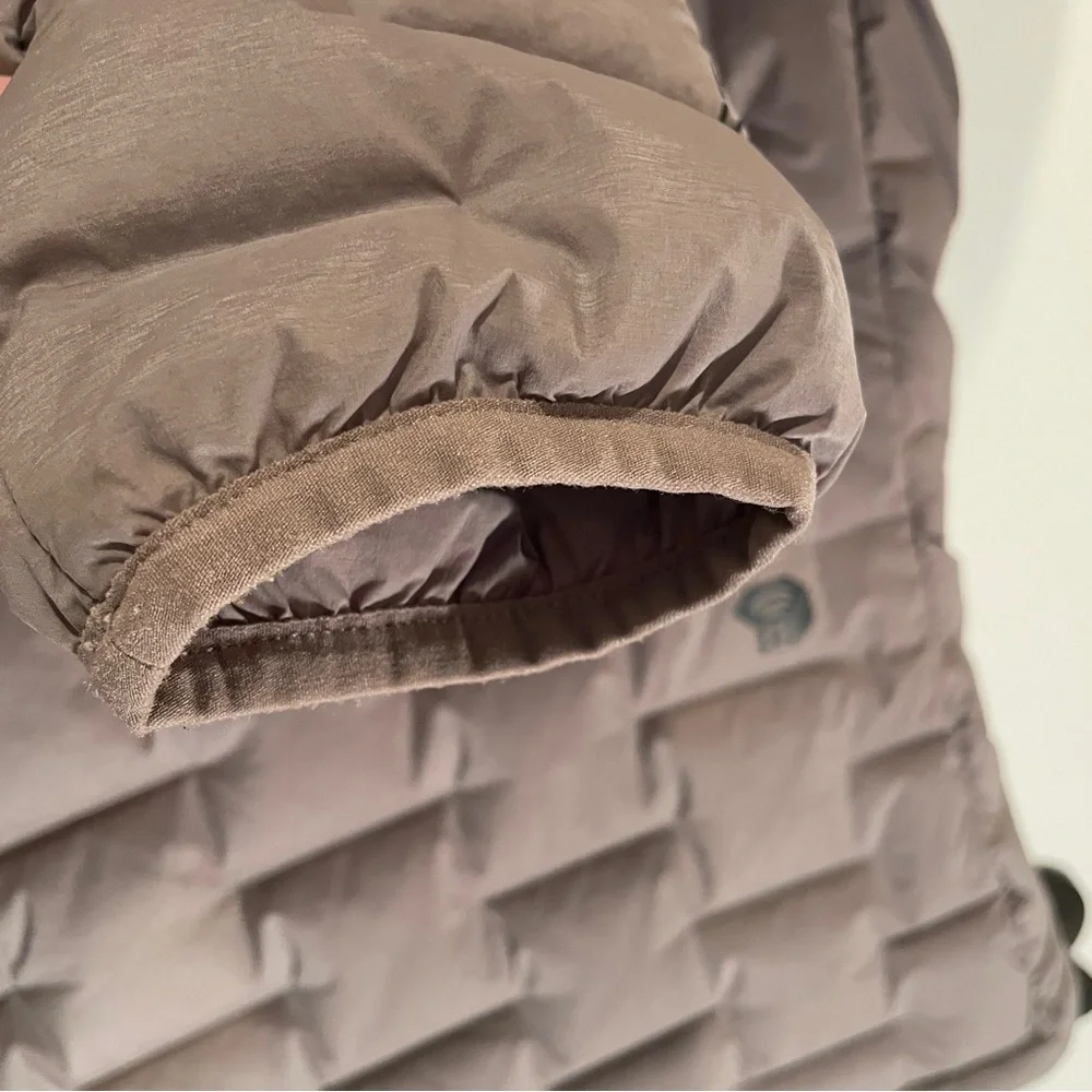 Mountain Hardwear Women's Hooded Puffer Jacket - Dusty Mauve - Picture 12 of 13